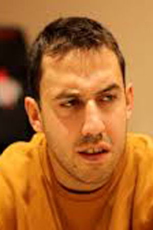 Alex Carvalho backdrop