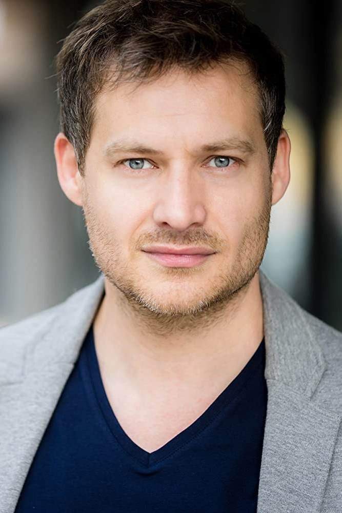 Rob Oldfield backdrop