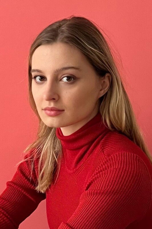 Magda Adamowicz backdrop