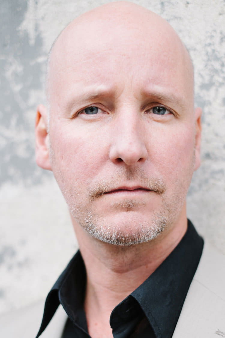 Jean-Luc Julien backdrop