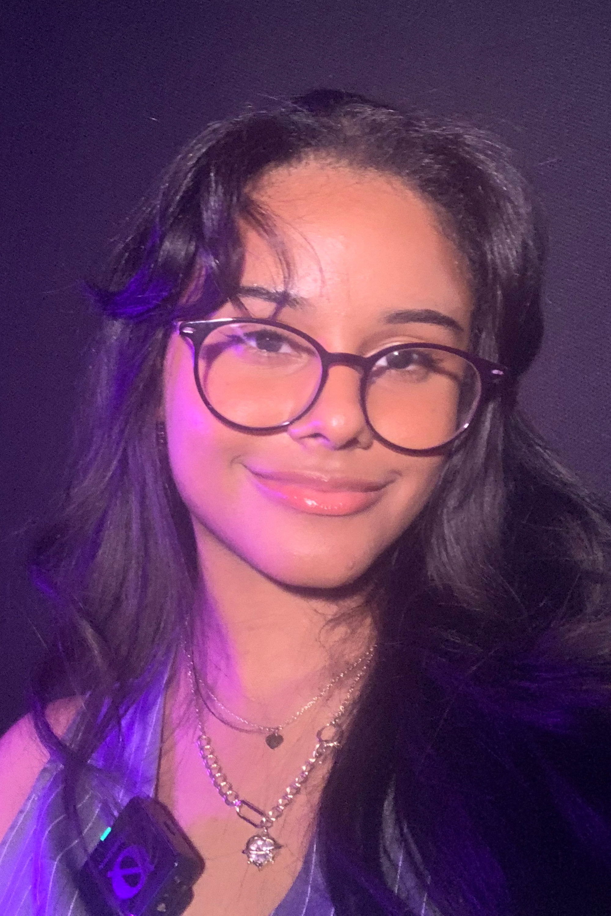 Mariam Rosario backdrop