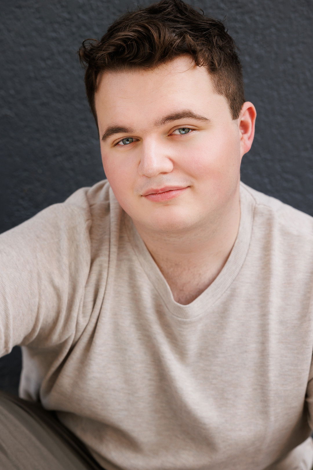 Noah Hickey backdrop