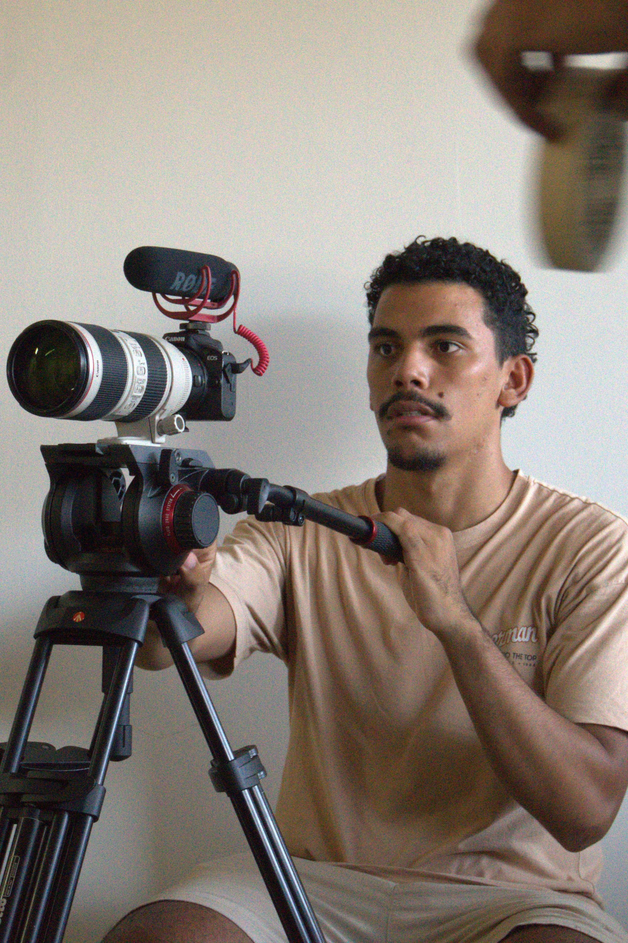 Arthur França backdrop