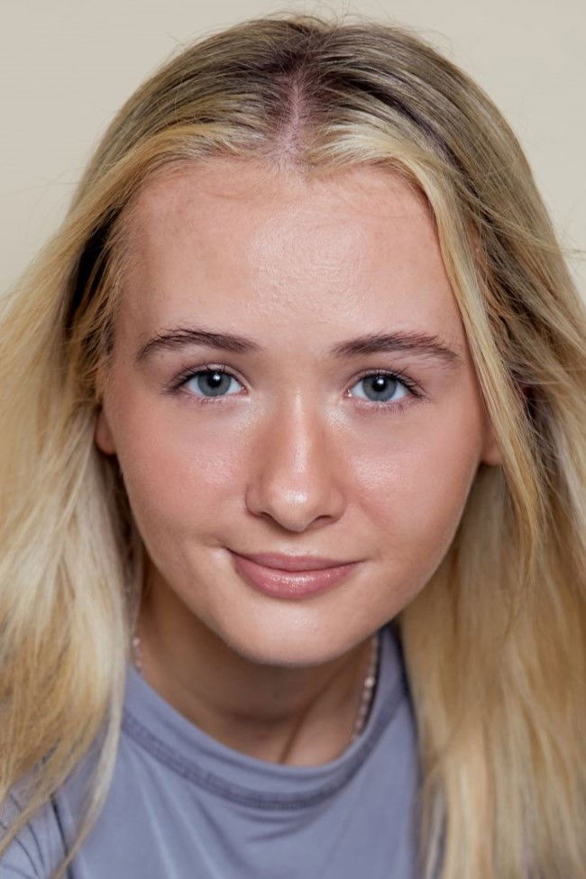 Brikena Ray backdrop