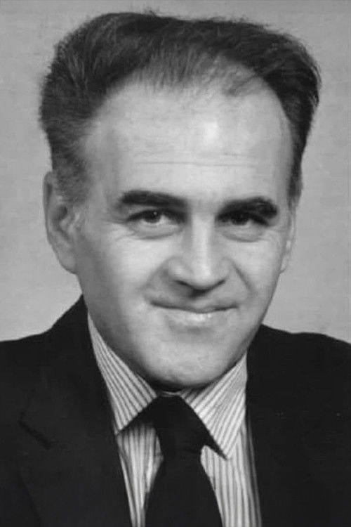 Oben Güney backdrop