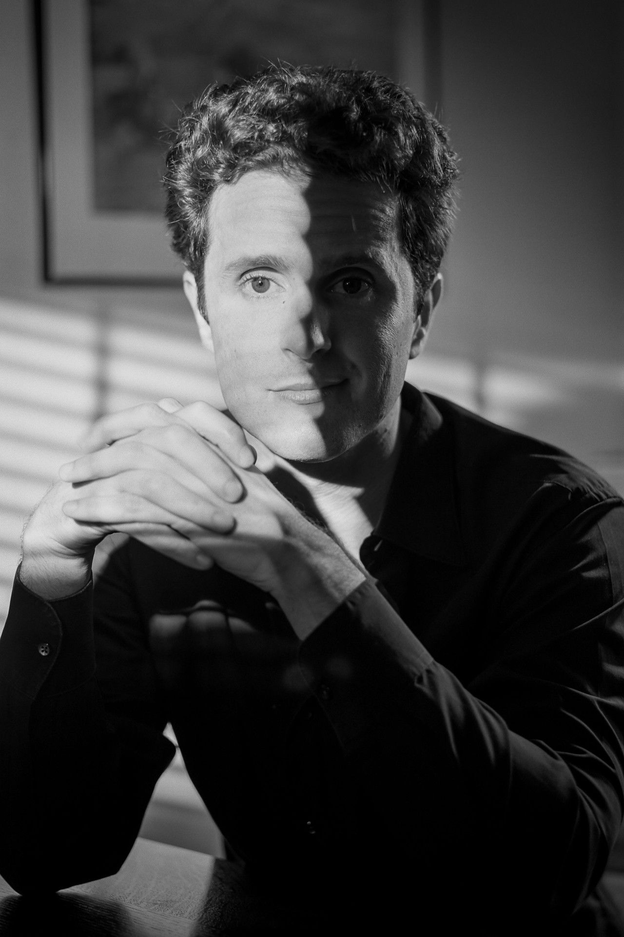 Daniel Maggio backdrop