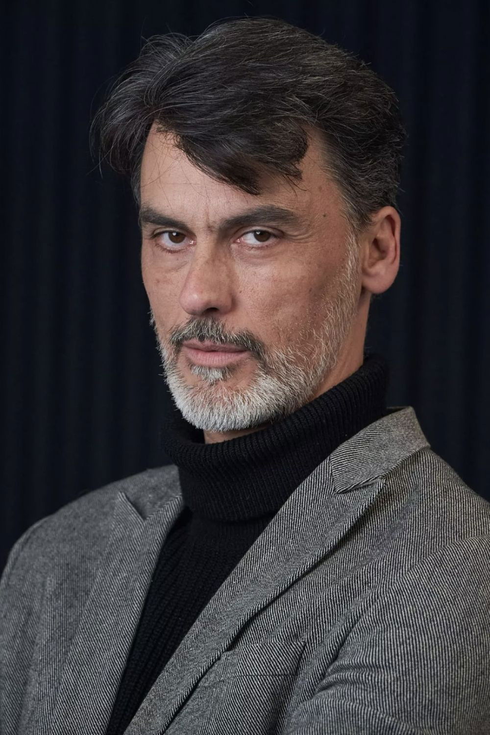 Miguel Morenza backdrop