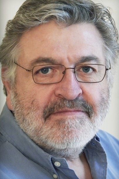 Charles Schneider backdrop