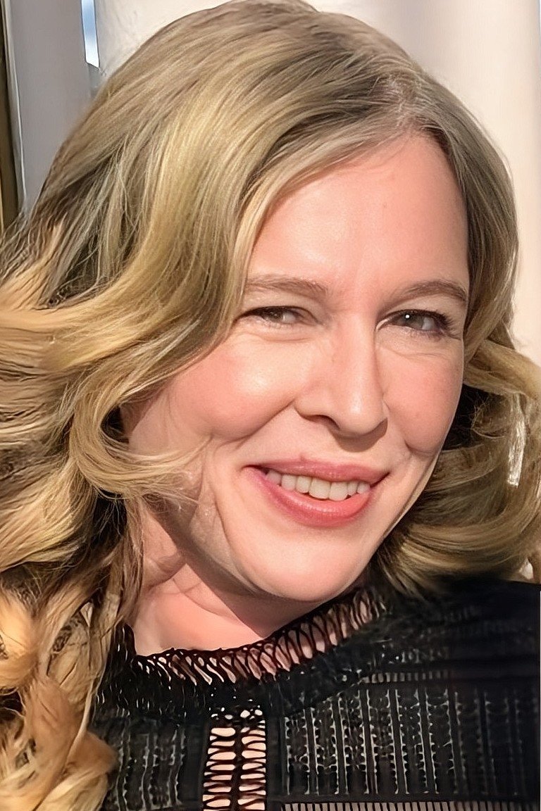 Vivian Kalinov backdrop