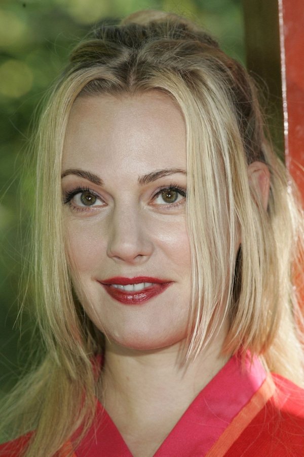 Eva Haßmann backdrop