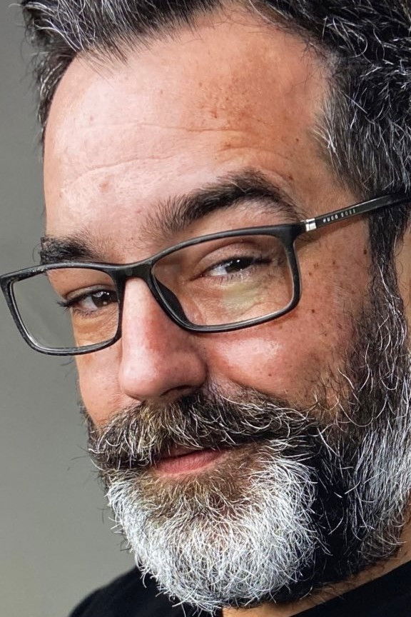 Chico Peres Smith backdrop