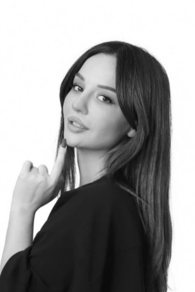 Janna Butulyan backdrop