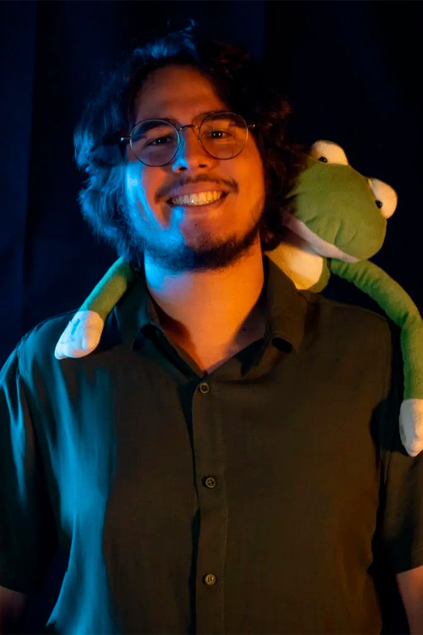 Thiago Henrique Ferreira backdrop