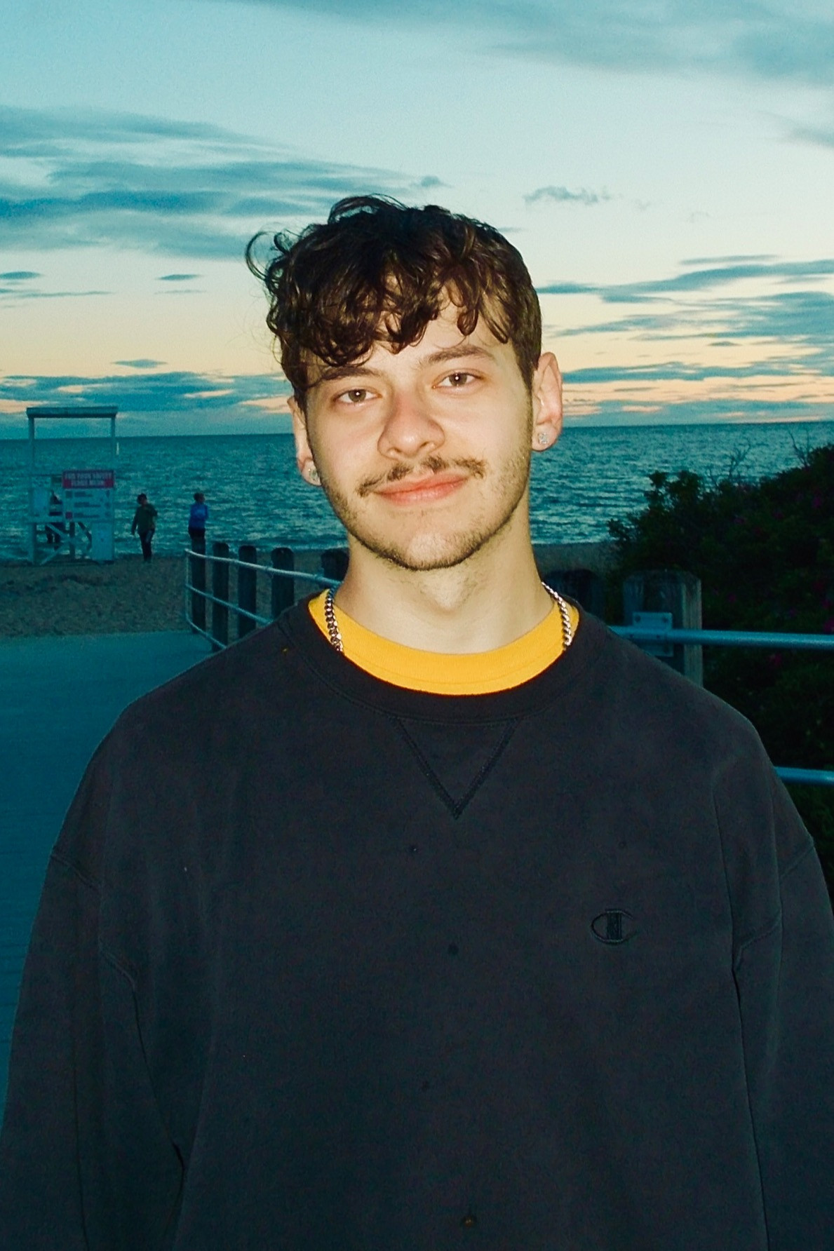 Macin Grunberg backdrop