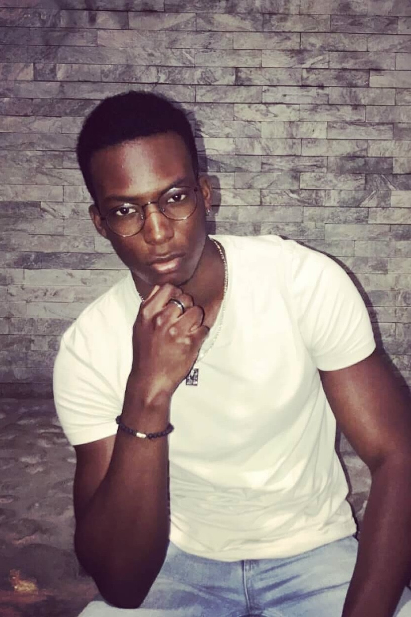 Duckens Jules backdrop