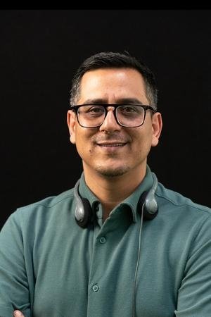 Arfat Sheikh backdrop