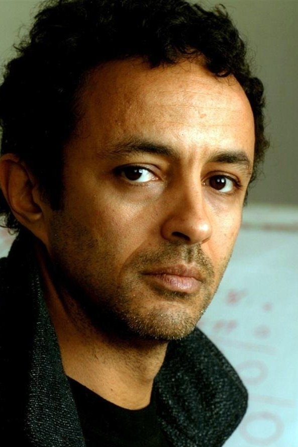 Chad Chenouga backdrop