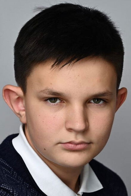 Dmitrii Bashniak backdrop