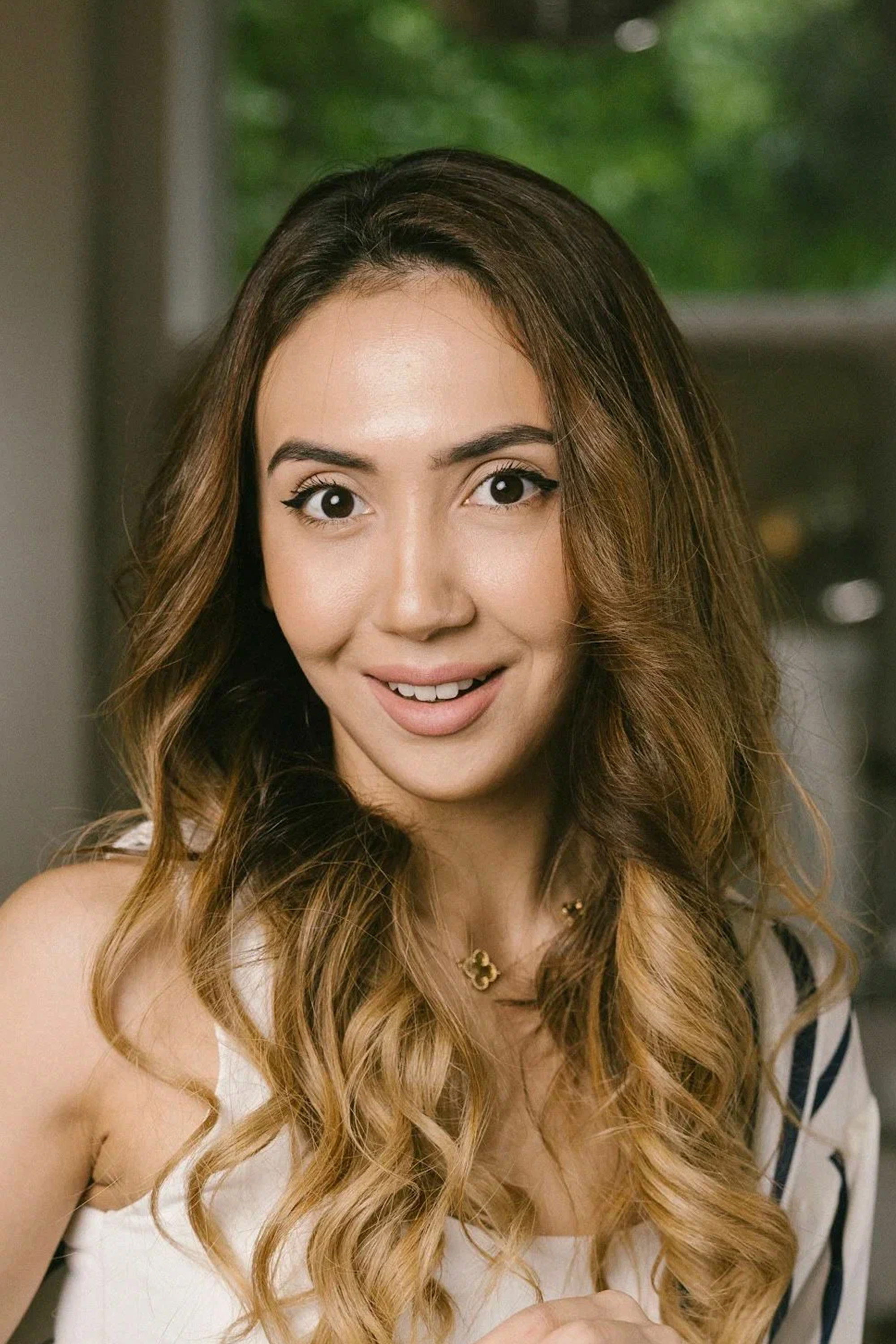 Madina Ospanova backdrop