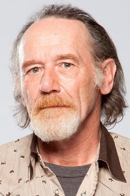 Timoti Uebër backdrop