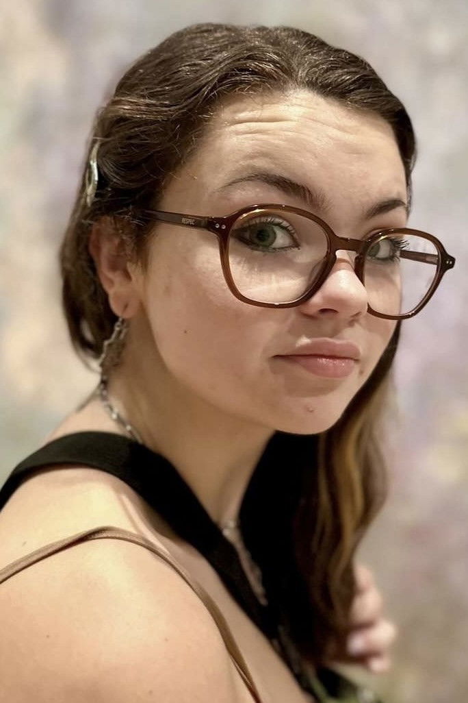 Brenna Cleavenger backdrop