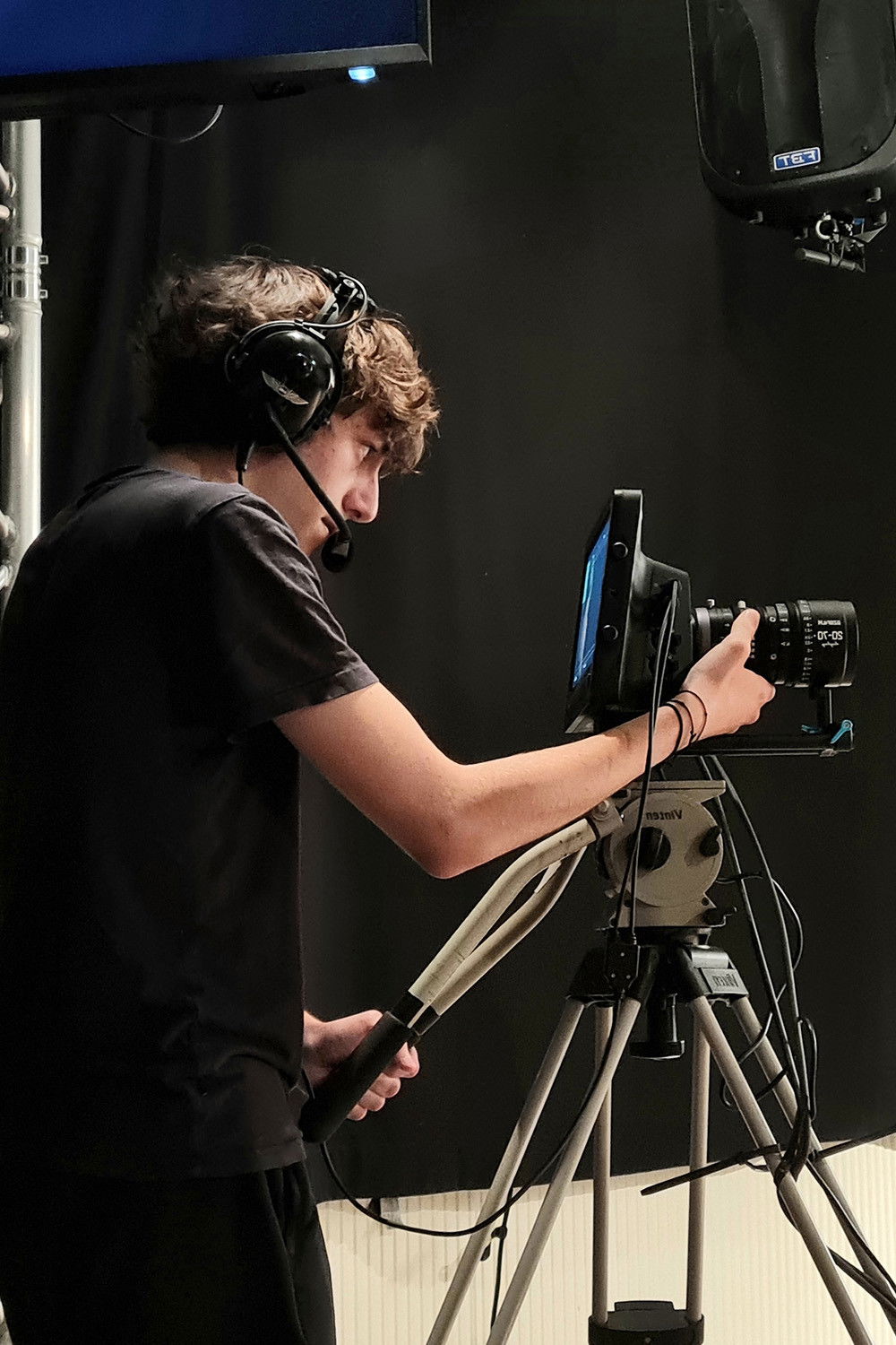 Fynn Prünster backdrop