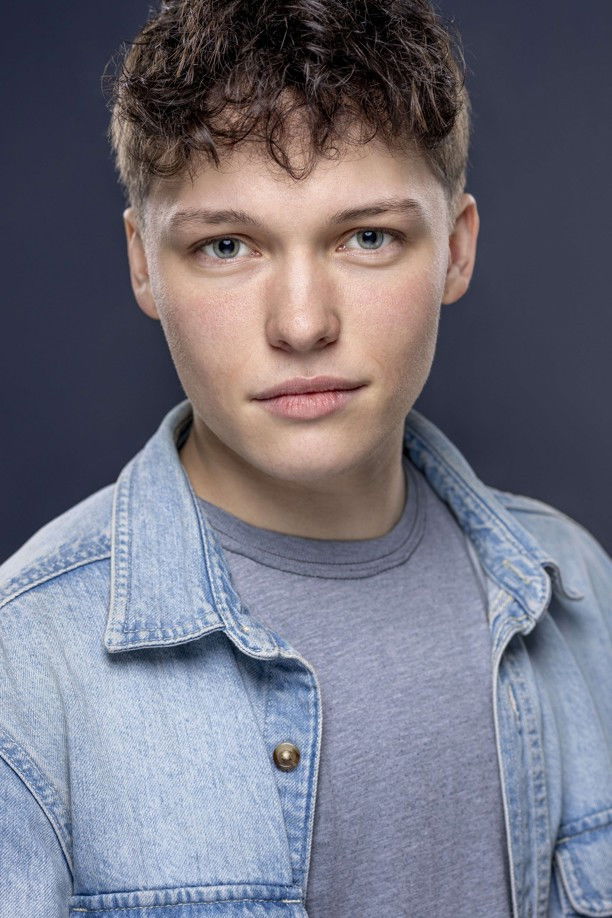 Elliott Wortley backdrop