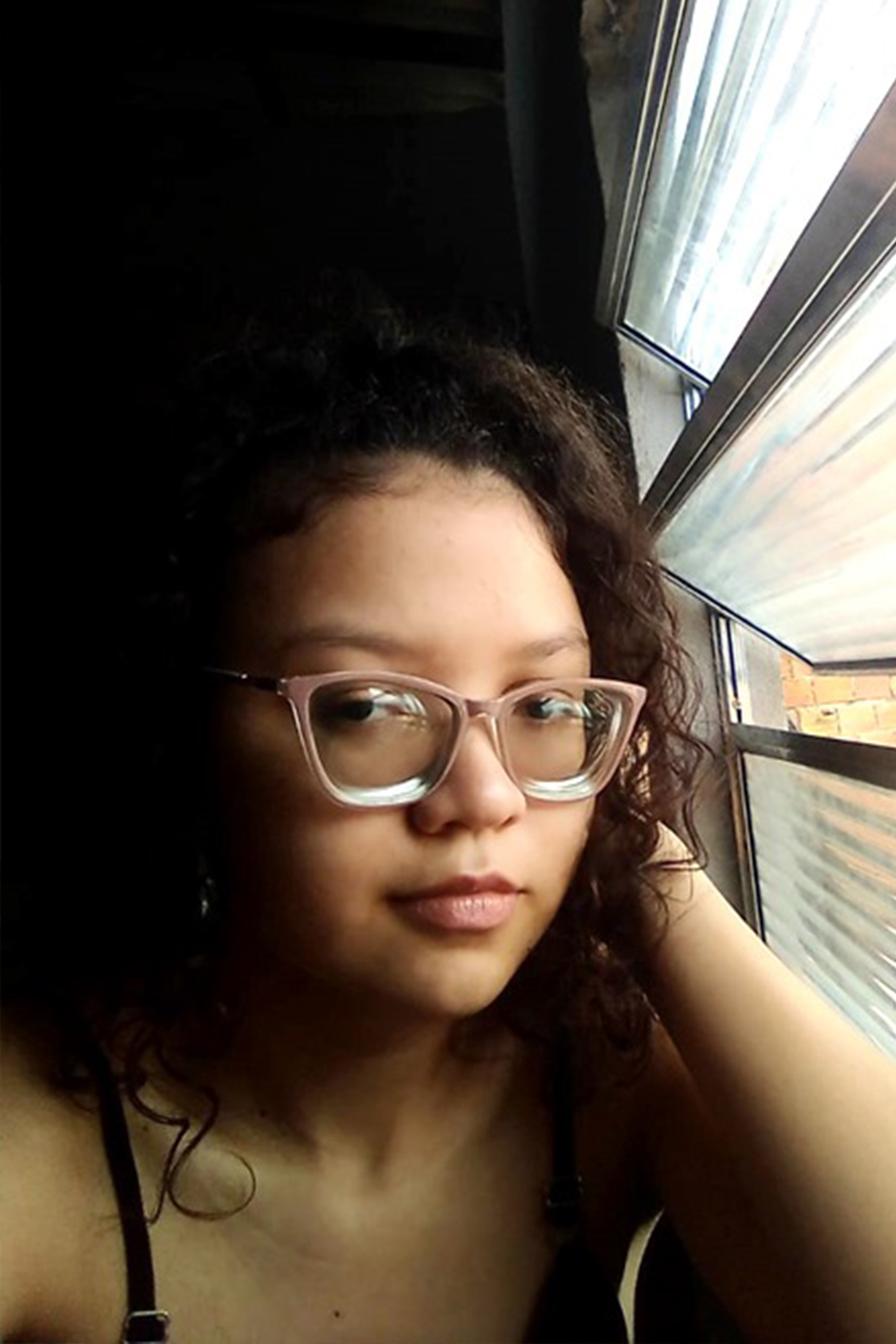 Juliana Silva backdrop