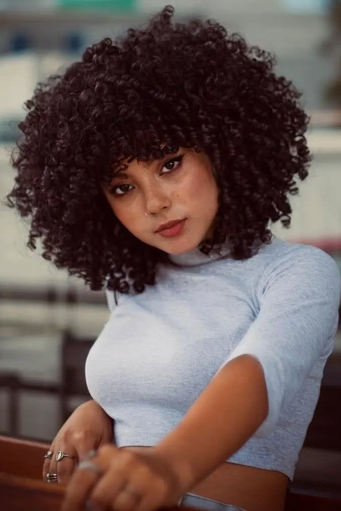 Ranim Aliani backdrop