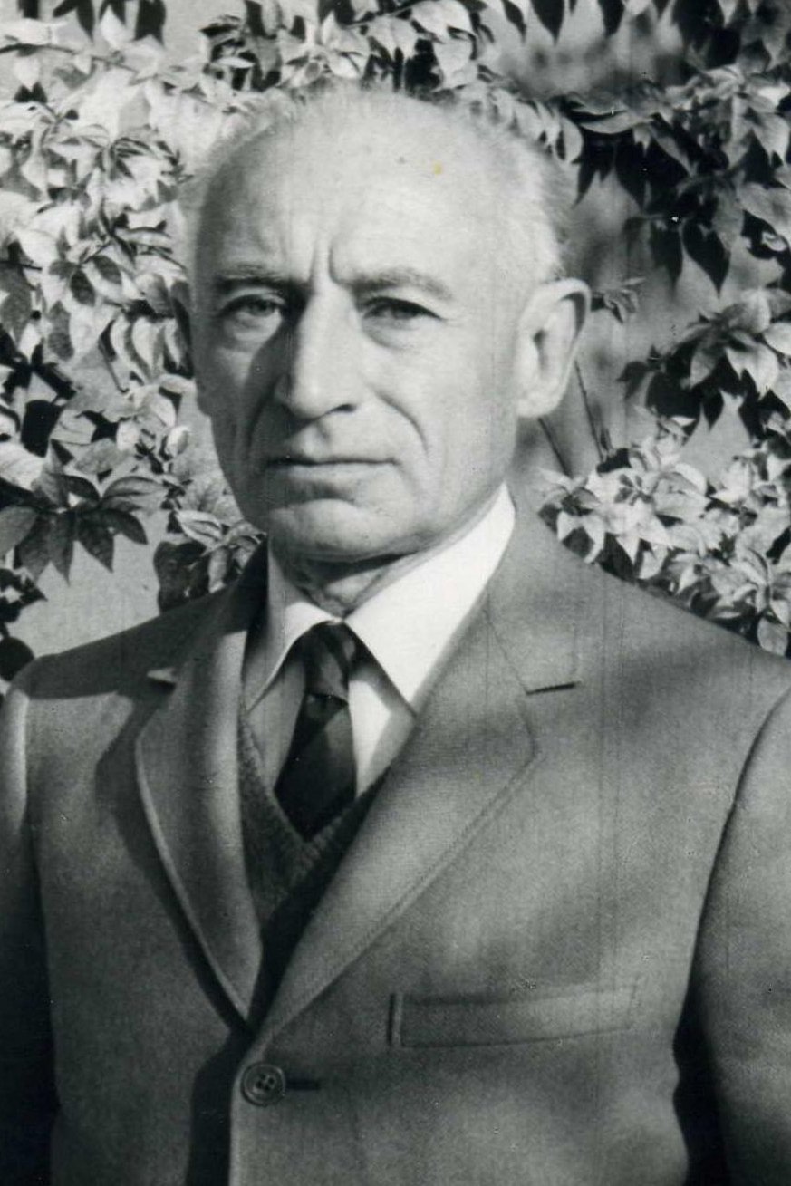 Tullio Pinelli backdrop