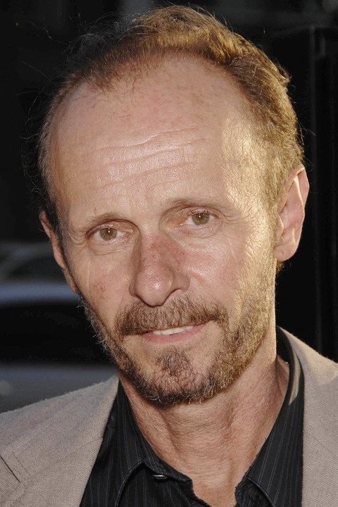 Luce Rains → Lush Rains backdrop