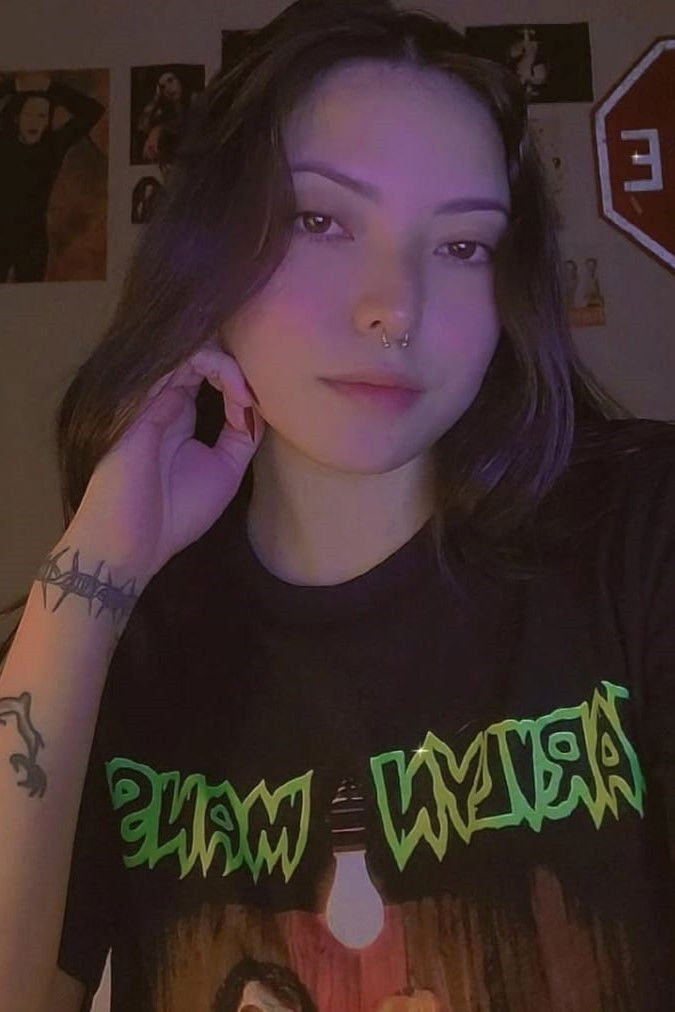 Keisy Yamaki backdrop