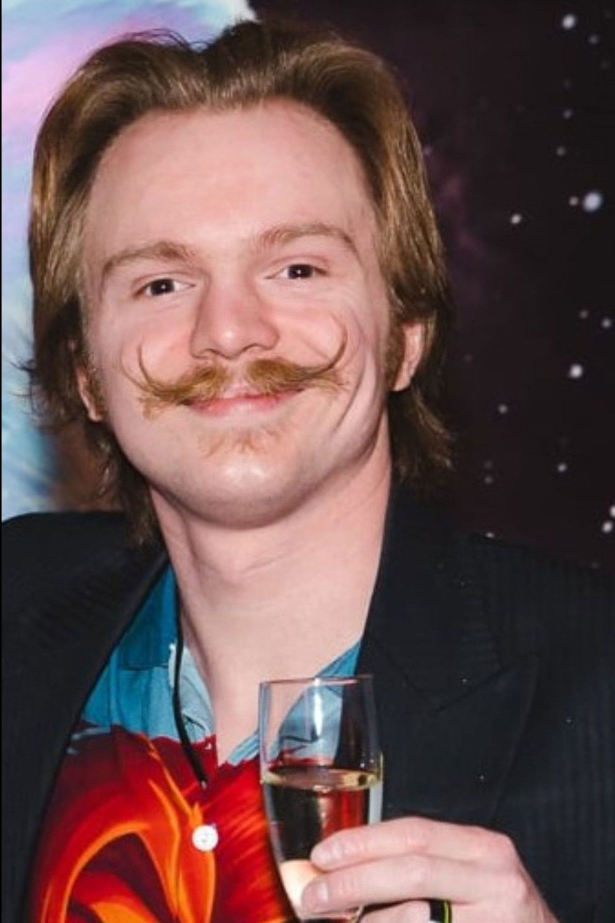 Roger Kvinnesland backdrop