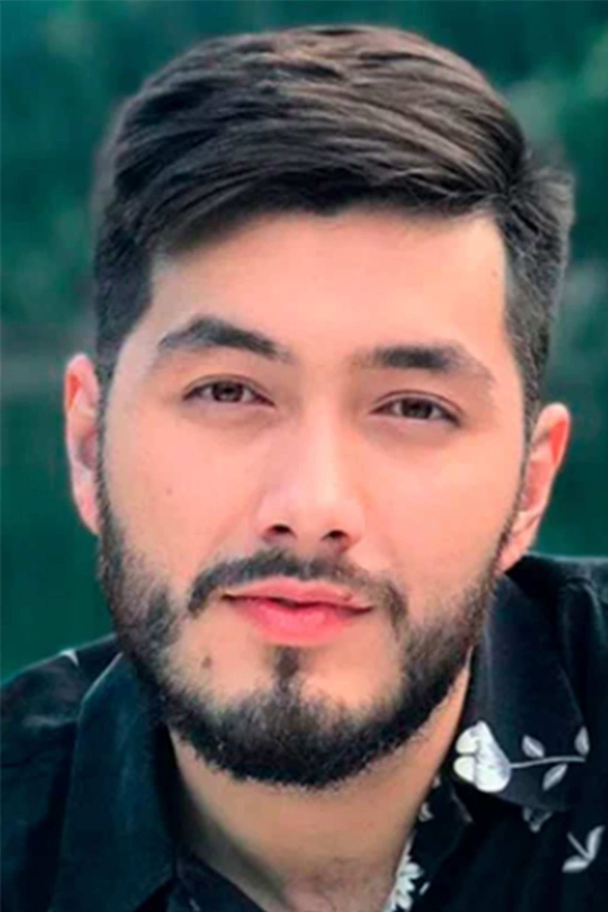 Vahid Izimov backdrop