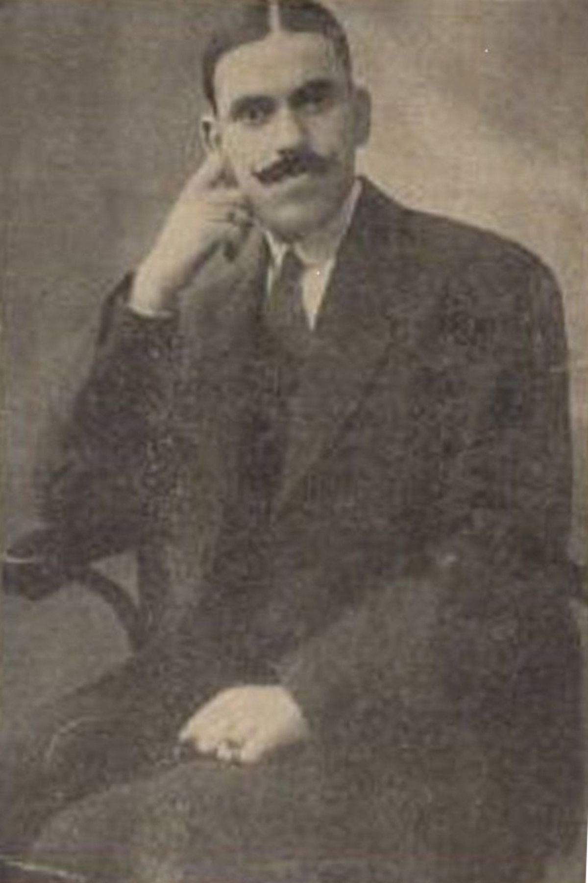 Abbas Allam backdrop