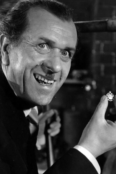 Wacław Kowalski backdrop