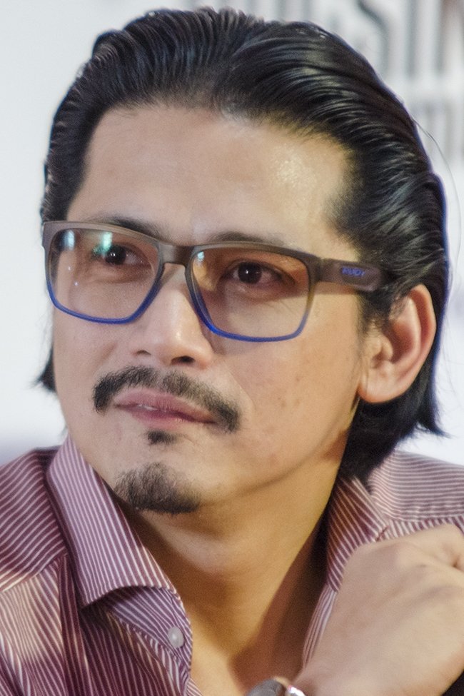 Robin Padilla backdrop