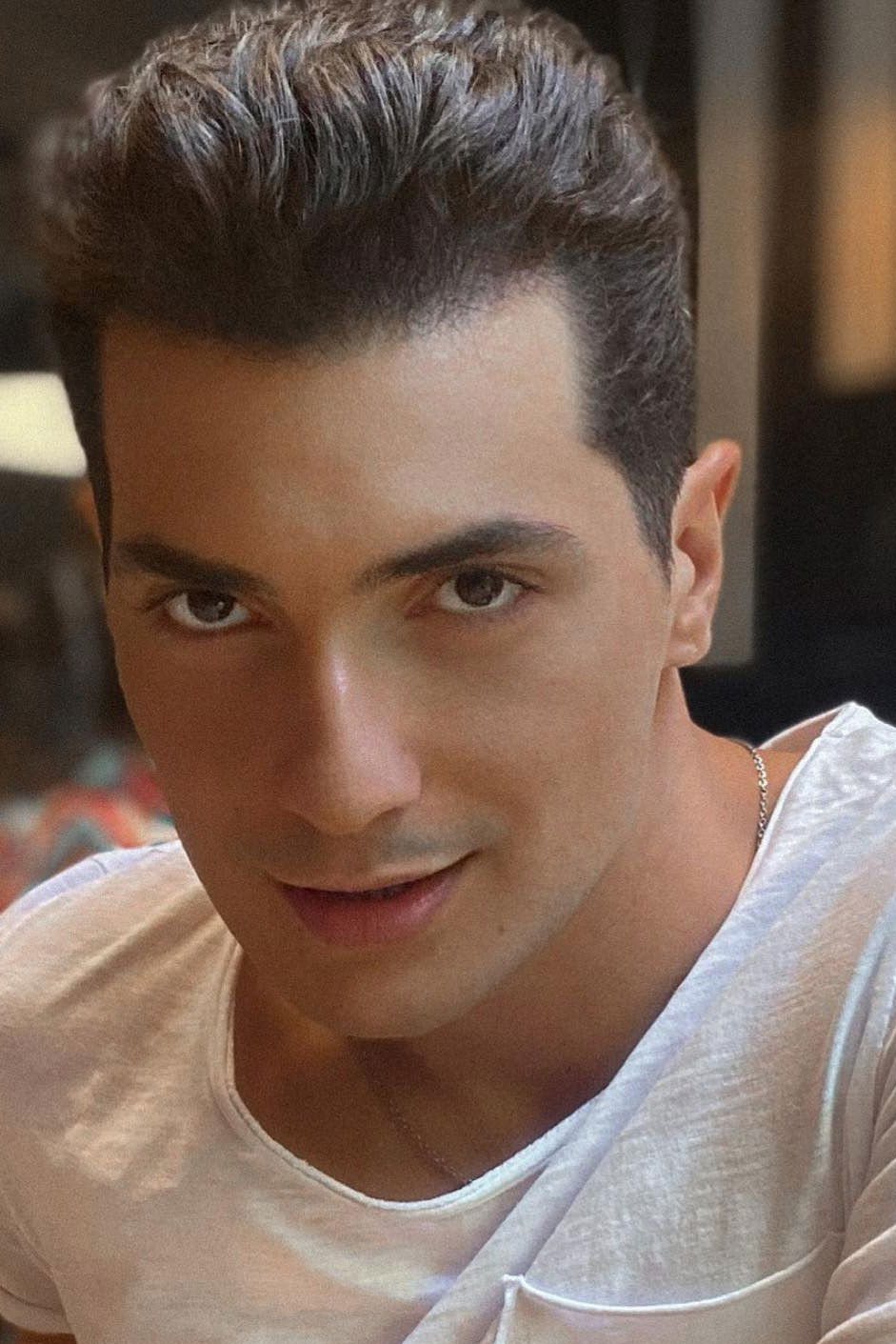 Riad Abdulov backdrop