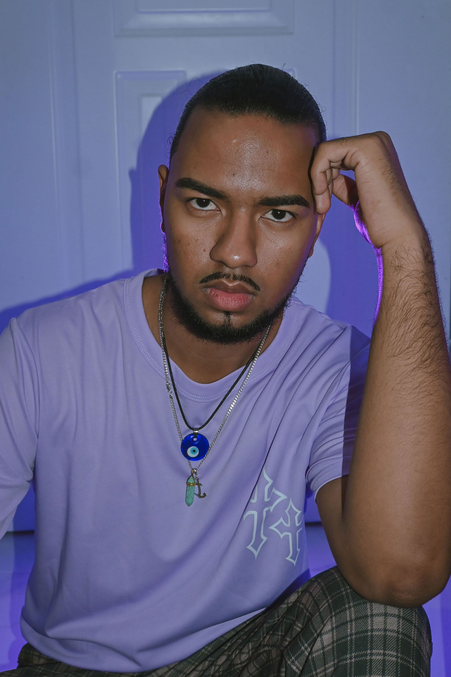 Sebastian Diaz E. backdrop