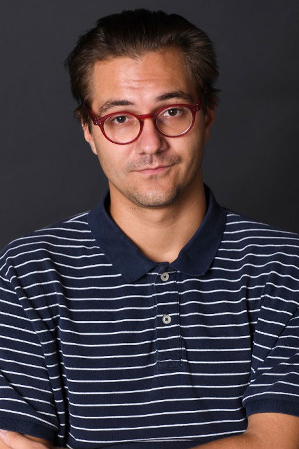 Tibor Vukelić backdrop