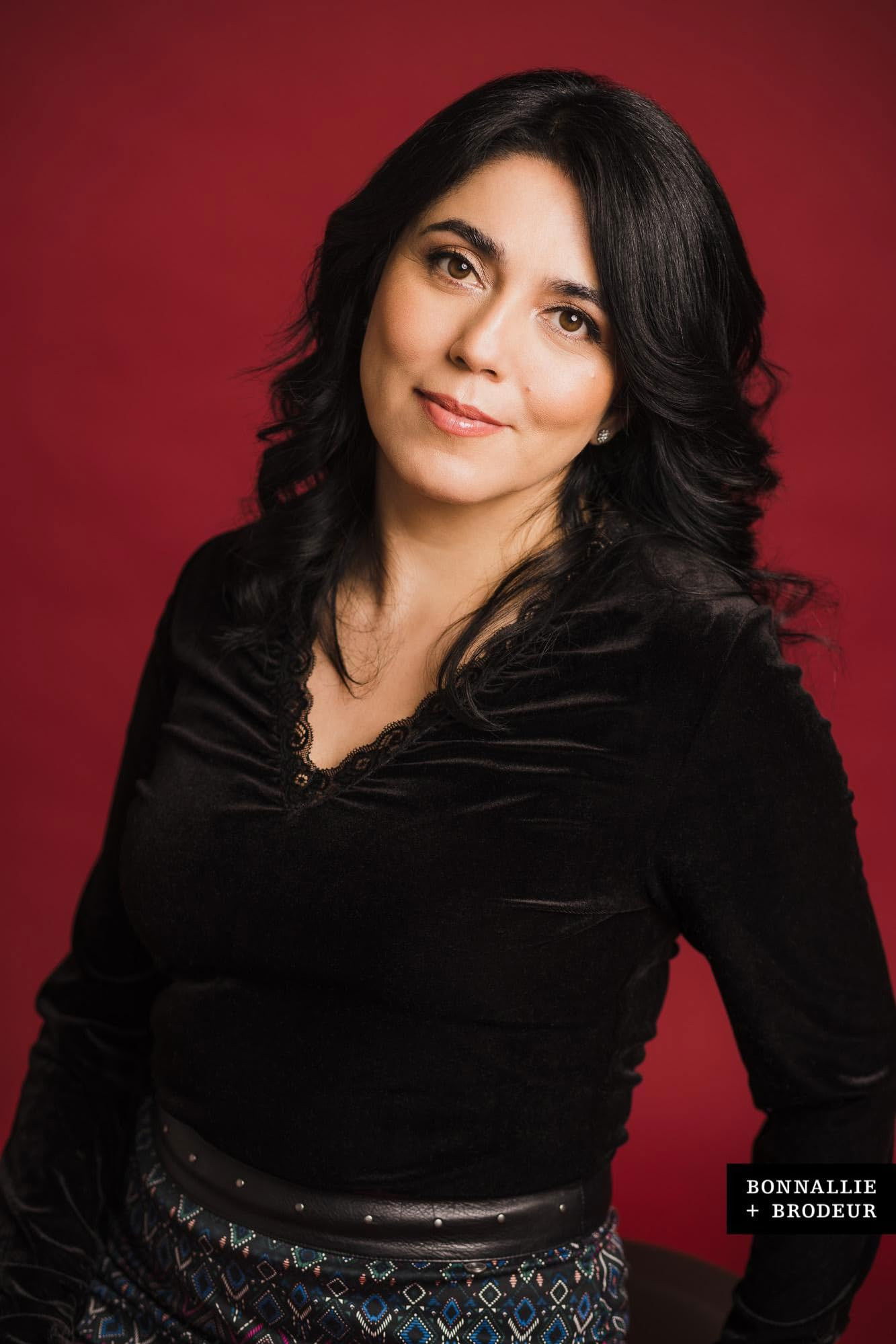 Paz Leonora Parra backdrop