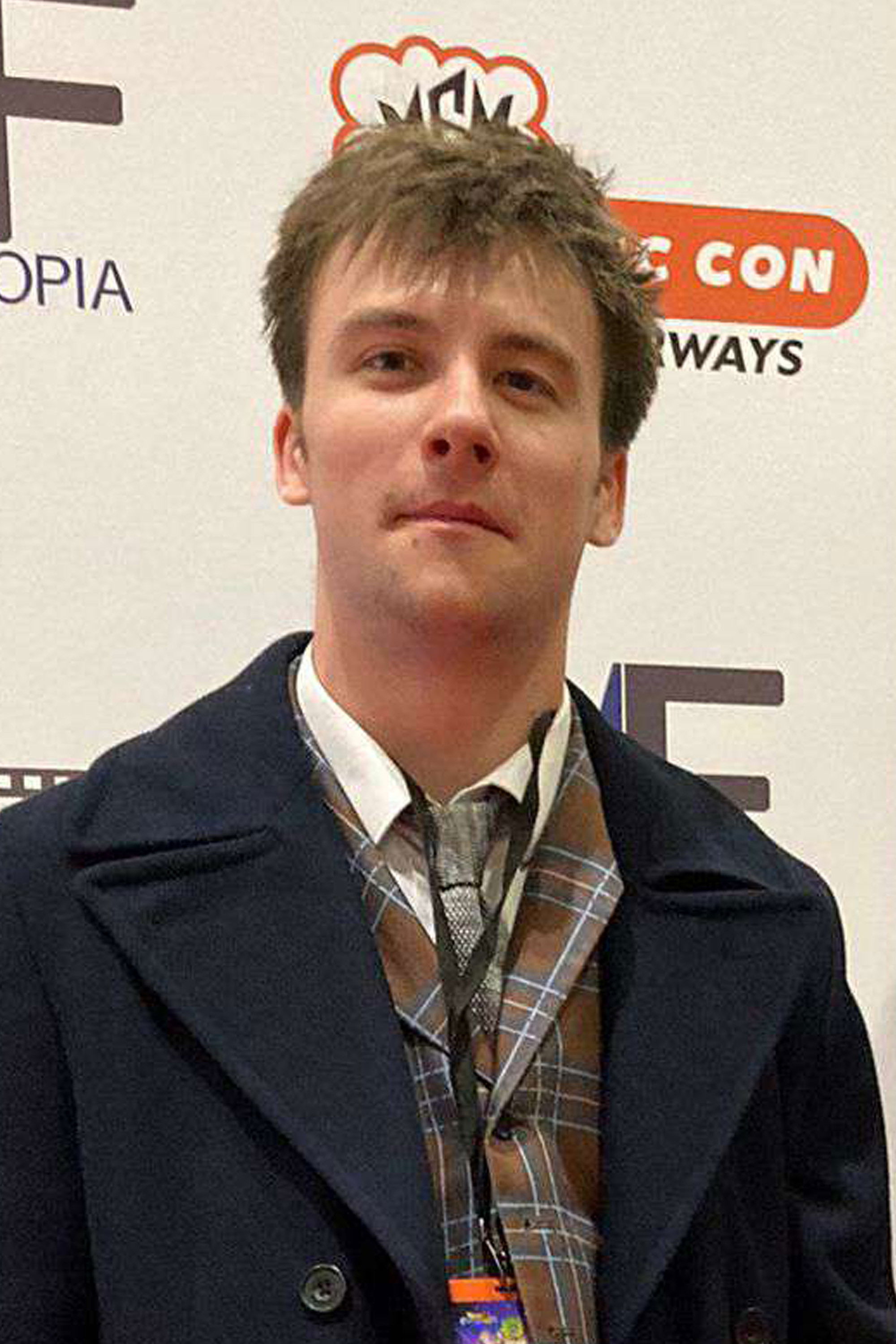 Taylor Cain backdrop