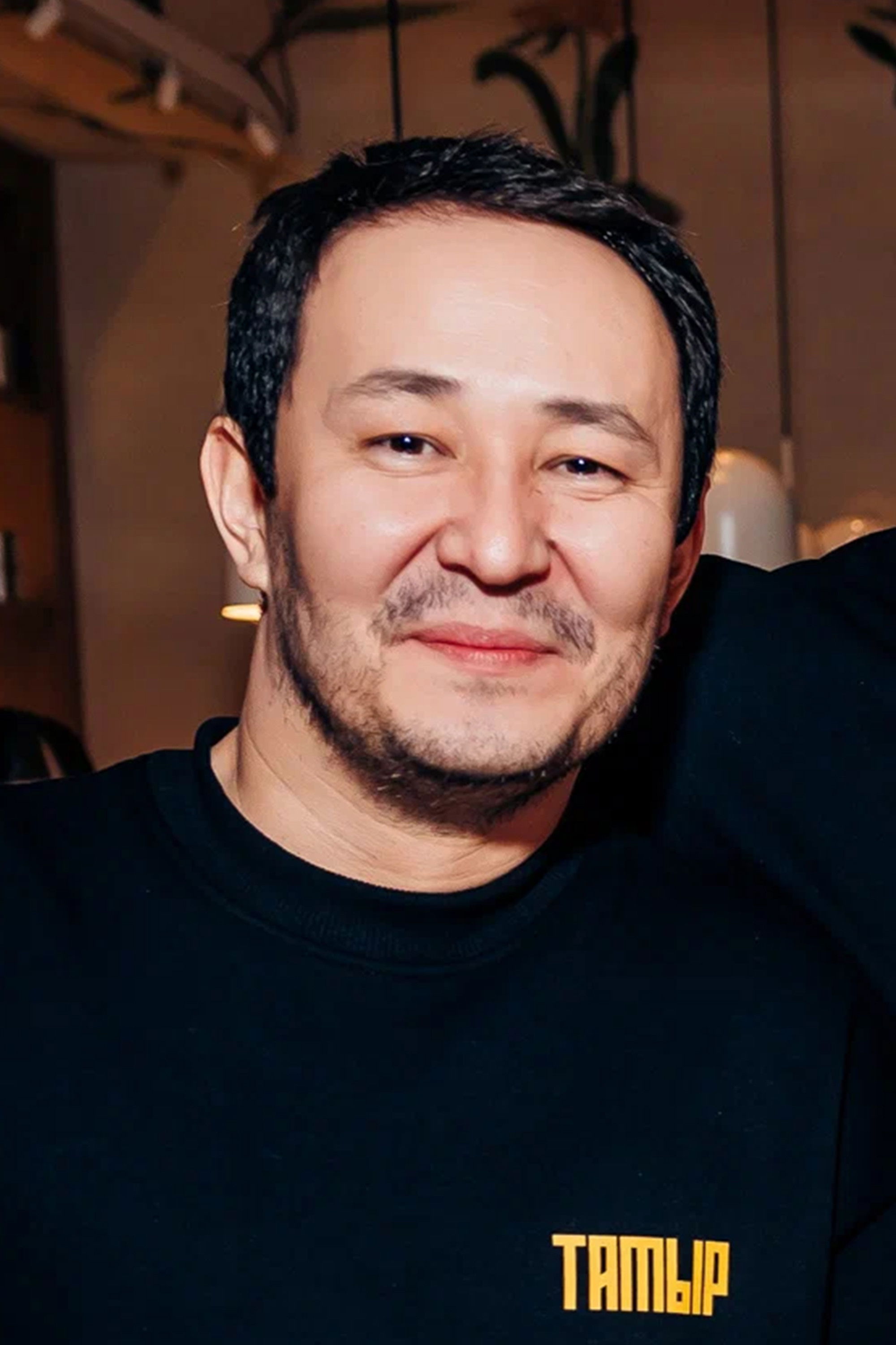 Dastan Aldabek backdrop