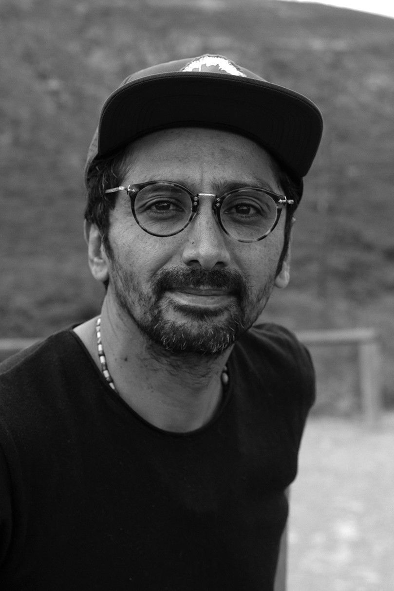 Luis Herrera backdrop