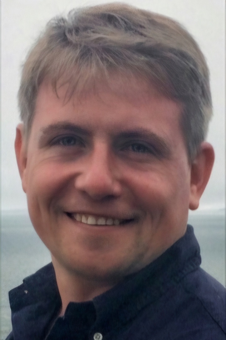 Віктор Медведський backdrop