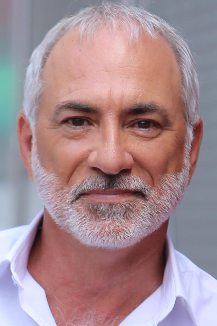 Robert Marien backdrop