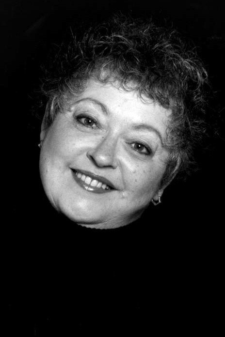 Mireille Thibault backdrop