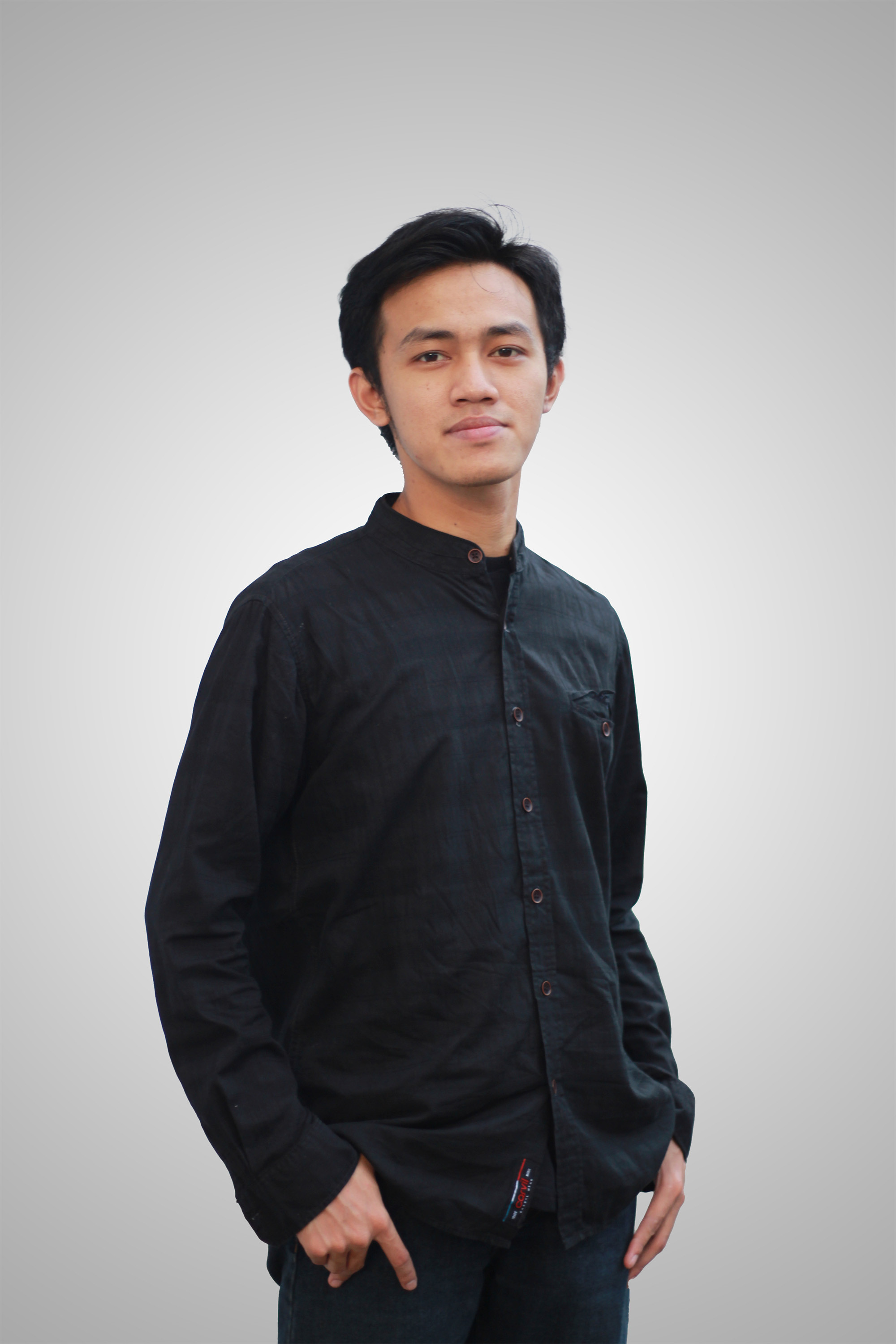 Anggra Rocshe backdrop