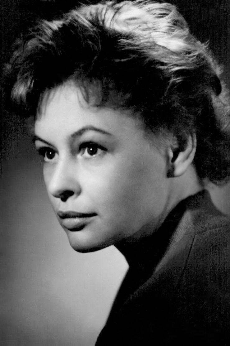 Irena Kačírková backdrop