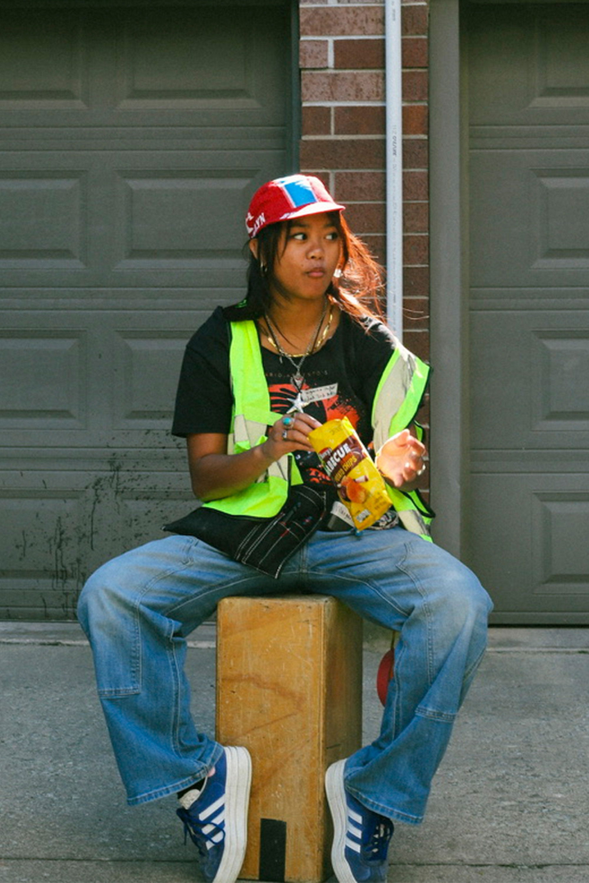 Margarita Litchfield backdrop